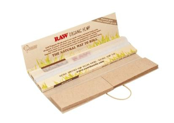 Бумажки RAW Organic Connoisseur K.S. Slim + Tips 32 листа - Самокрутки - Бумага с фильтрами - Магазин бонгов бонгшоп.рф